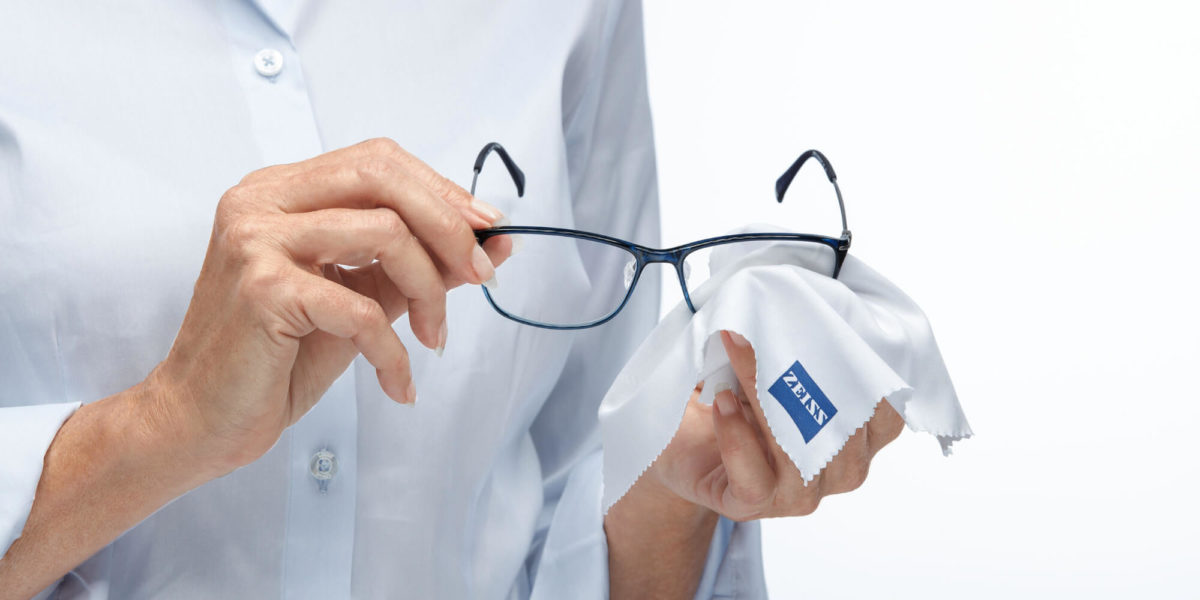 Prodotti pulizia lenti occhiali Zeiss
